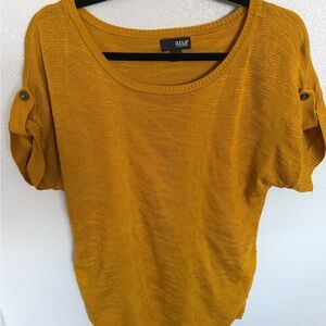 a.n.a Women's Short Sleeve Mustard Tee